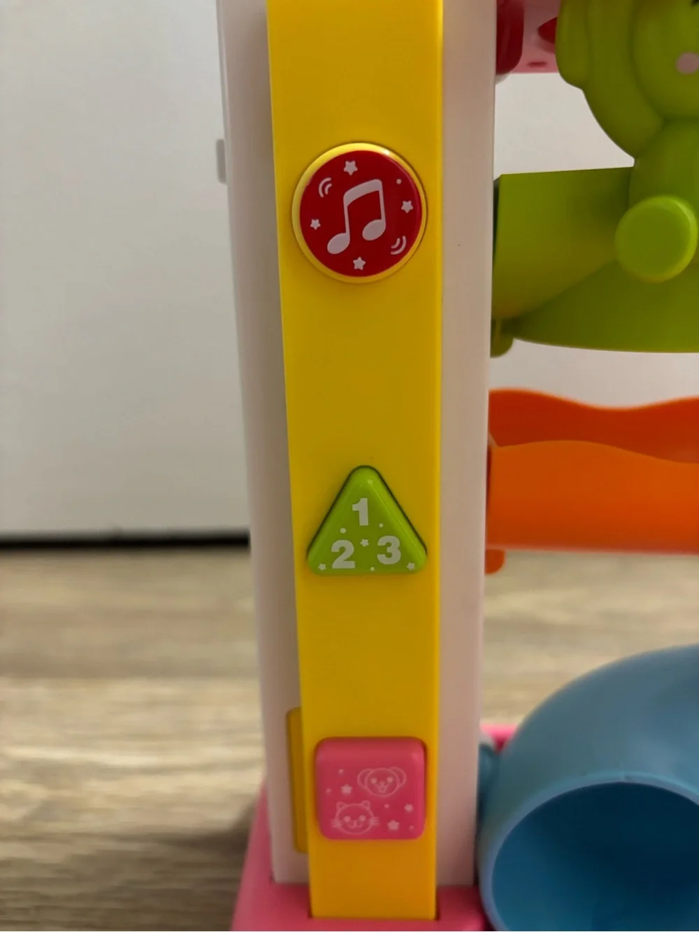 Musical & Educational Toy/ ABC Buttons and Lights 6+ Months